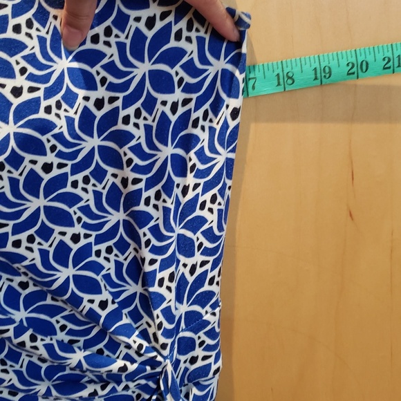 DVF Faux Wrap Dress - Picture 6 of 7